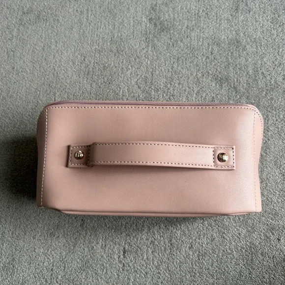 Eachy Pink Cosmetic Bag - Picture 10 of 10
